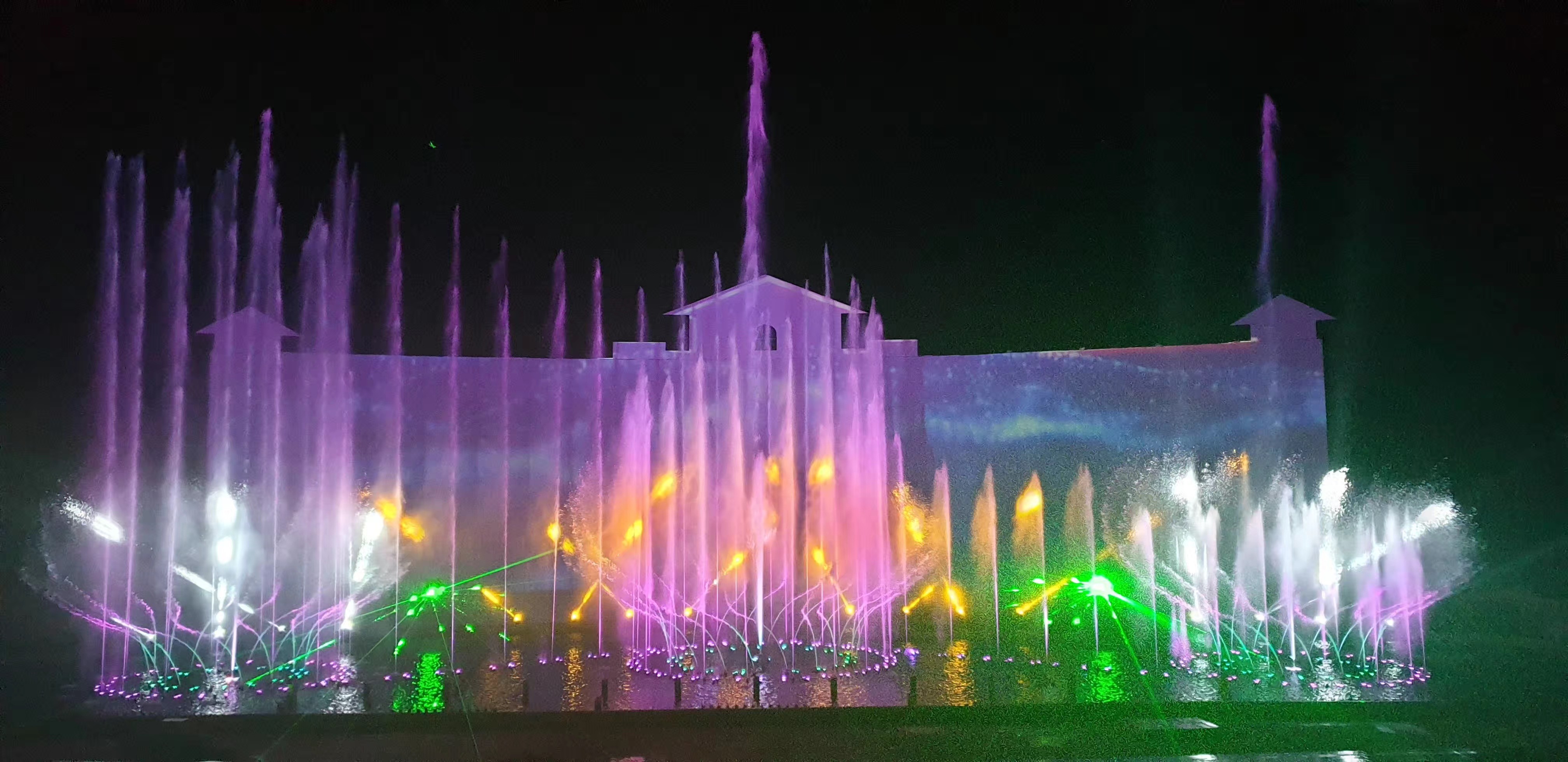 Vietnam 3D Mapping Show Color Changing Water Fountain