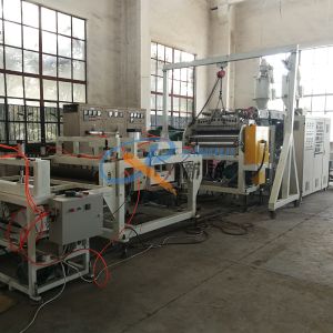 China 110kw 10T Plastic Mat Making Machine For Turf Carpet on sale