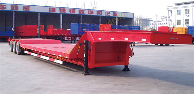 60 - 80 Tons Payload Low Bed Semi Trailer For Machinery Transportation