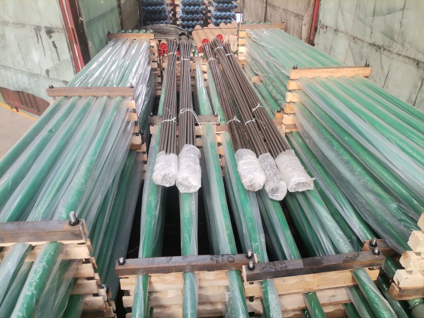 Oil Drilling Sucker Rod Pump Anti Corrosion API 11AX 25-150RHAM-32-4-2