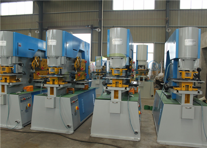 Hydraulic Universal Ironworker Stable High Performance CE Approved