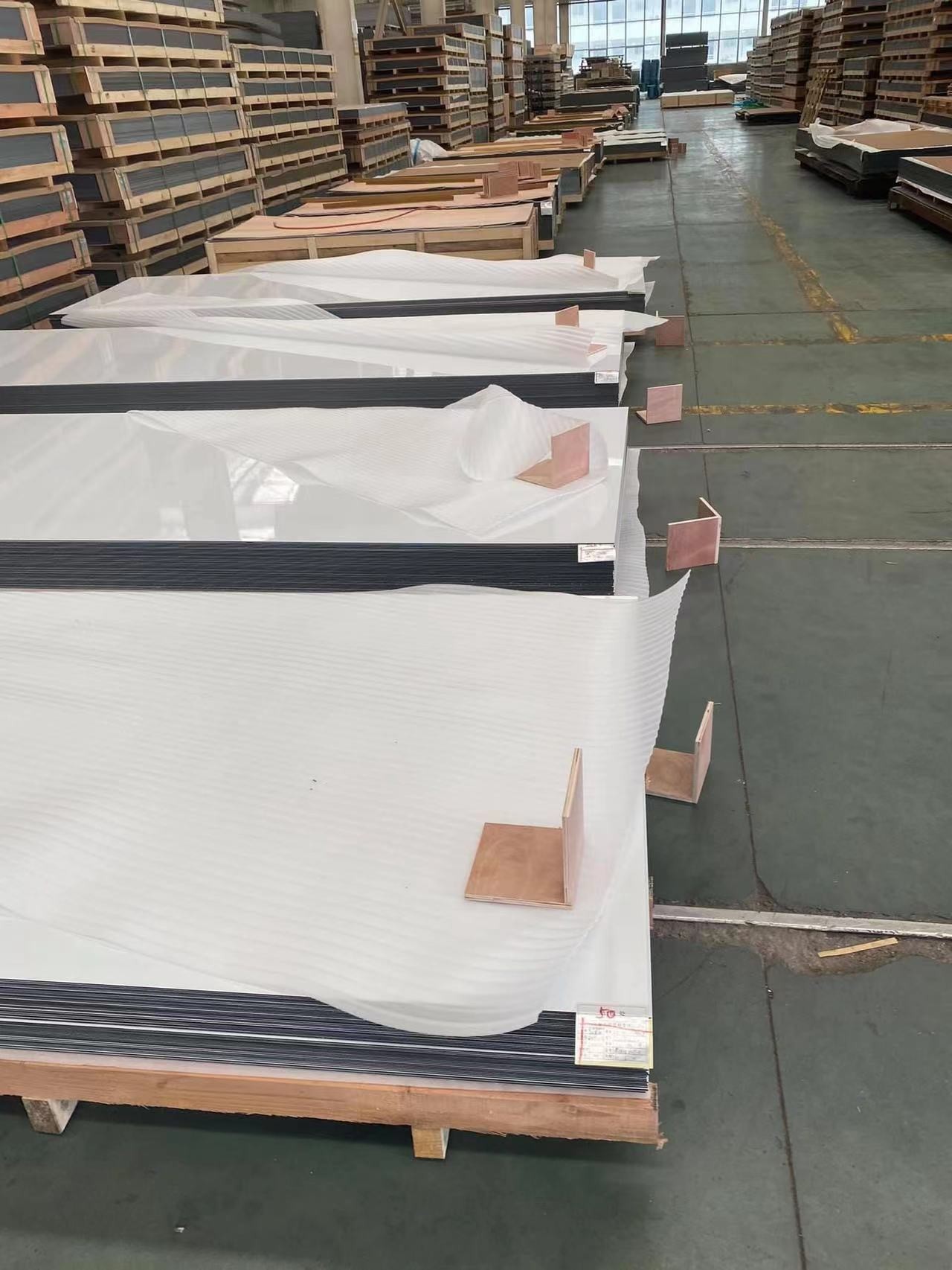 Enhance Durability And Aesthetics With High Gloss Film Laminated PVDF Aluminum Composite Panel