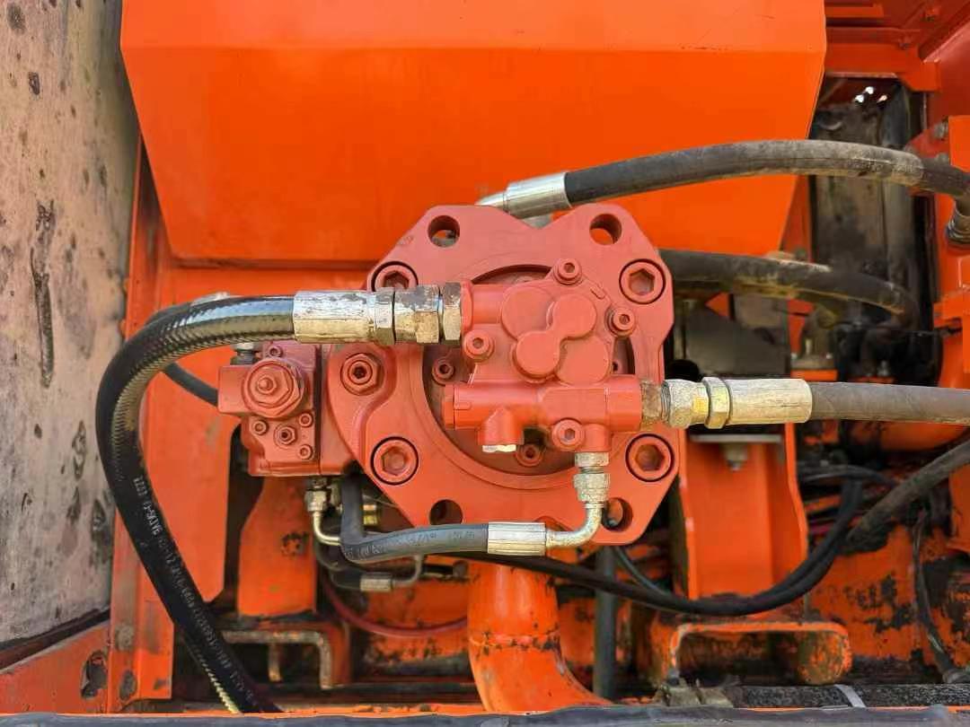 Used Doosan DH225-7 Excavator (2010) Original Condition Well-Maintained