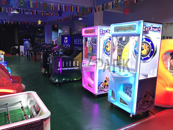 Coin Operated Catch Toys Prize Vending Game Machine Pp Tiger 2 Claw Crane Machine Amusement Machines For Sale
