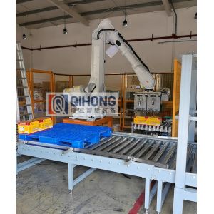 4 Axes Robot Palletizer, Floor Style, Simple Operation, 4KW