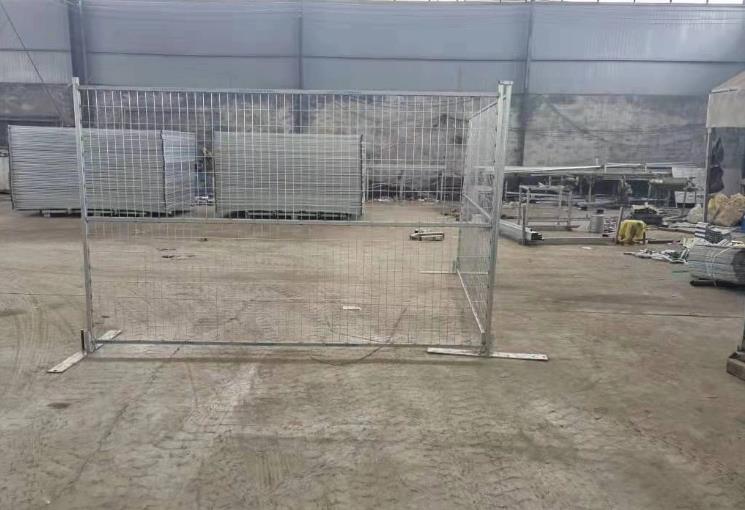 temporary fence