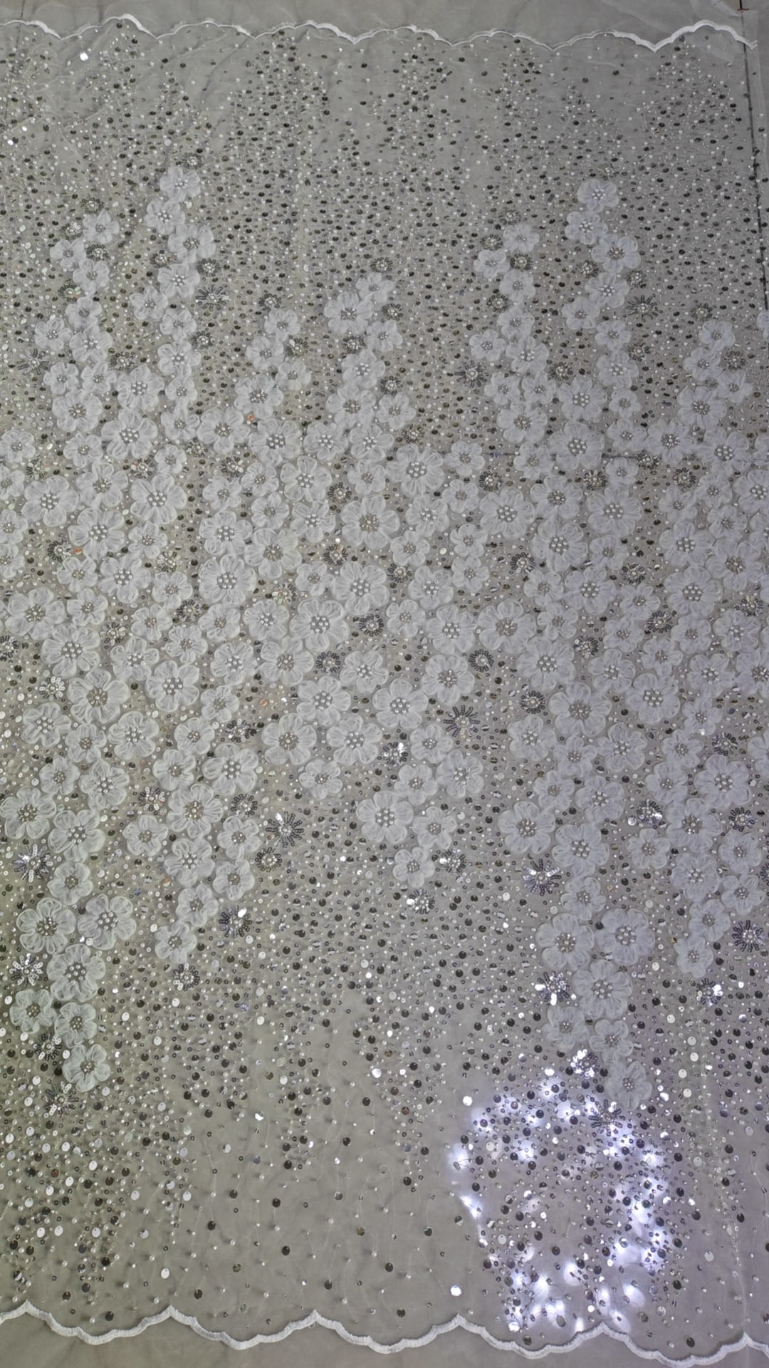 Polyester Beaded Embroidery Fabric Sequin Lace Spandex White 100% Embroidered Lace Fabric