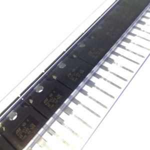 Darlington Bipolar Mosfet Power Transistor TIP147 10A Current 100V Voltage