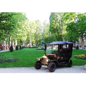 China Ford T Model Replica Vintage Golf Cart With Aluminium Alloy Wheel Vacuum Tyre on sale