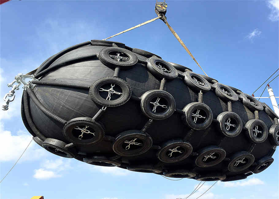 Submarine Inflatable Rubber Fender Collision Proof Dock Hull Protection