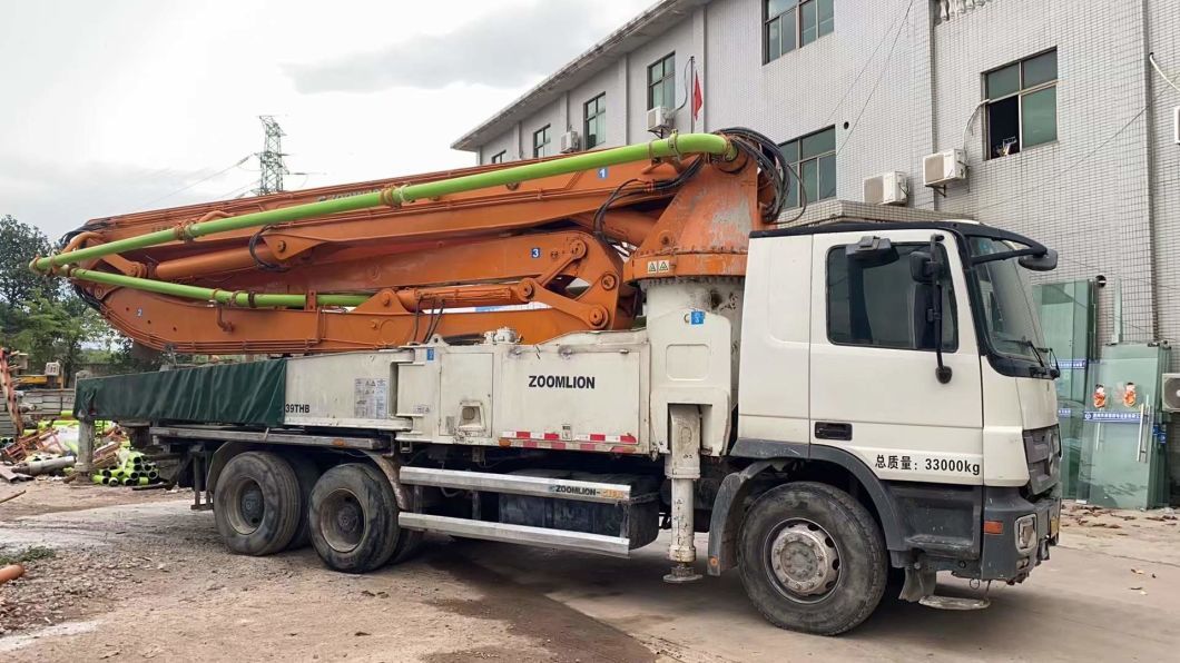 12 Zoomlion 47m Concrete Pump Truck Construction Equipment for Sale