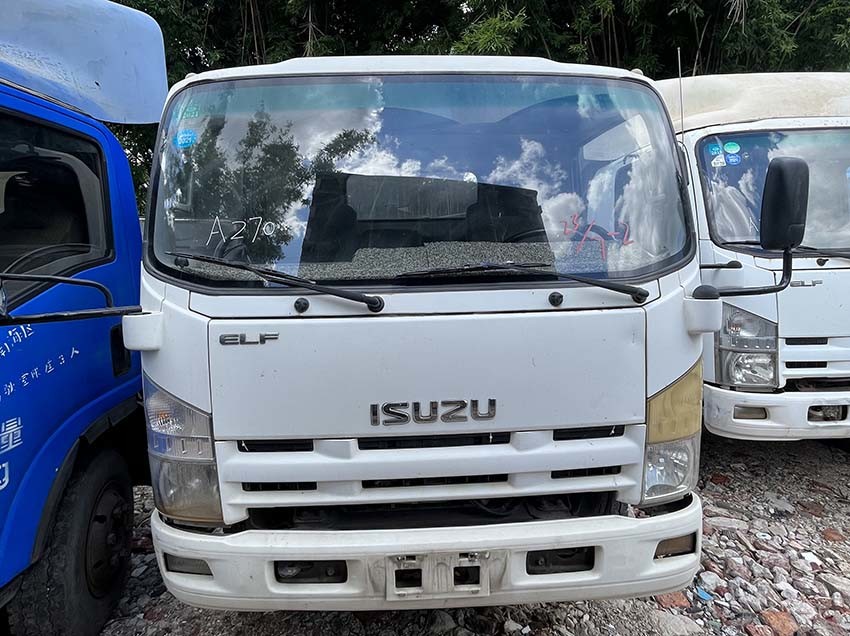 Manual Used Medium Duty Trucks Left Hand Drive Japanese Isuzu Used Diesel Trucks