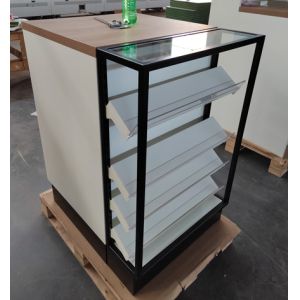4 Shelves Retail Display Cases Ledgetop Counter With Showcase Front Various