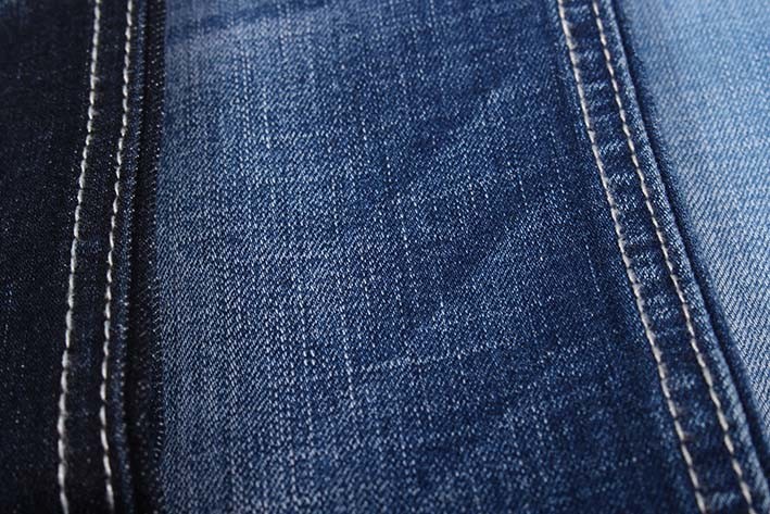 70 Cotton 26 Polyester Indigo Yarn Dyed Cotton And Elastane Blend 10.5oz