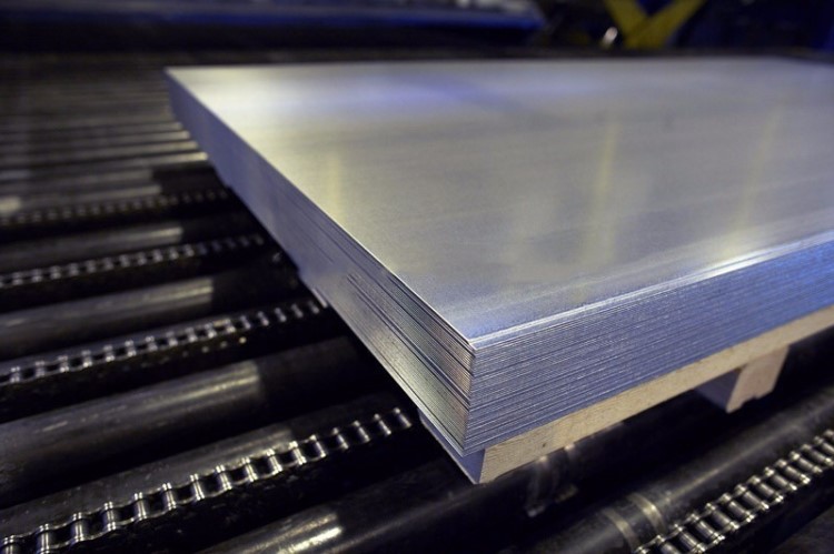 5mm Stainless Steel Checker Plate No.1 Finish ASME Standard Slit Edged