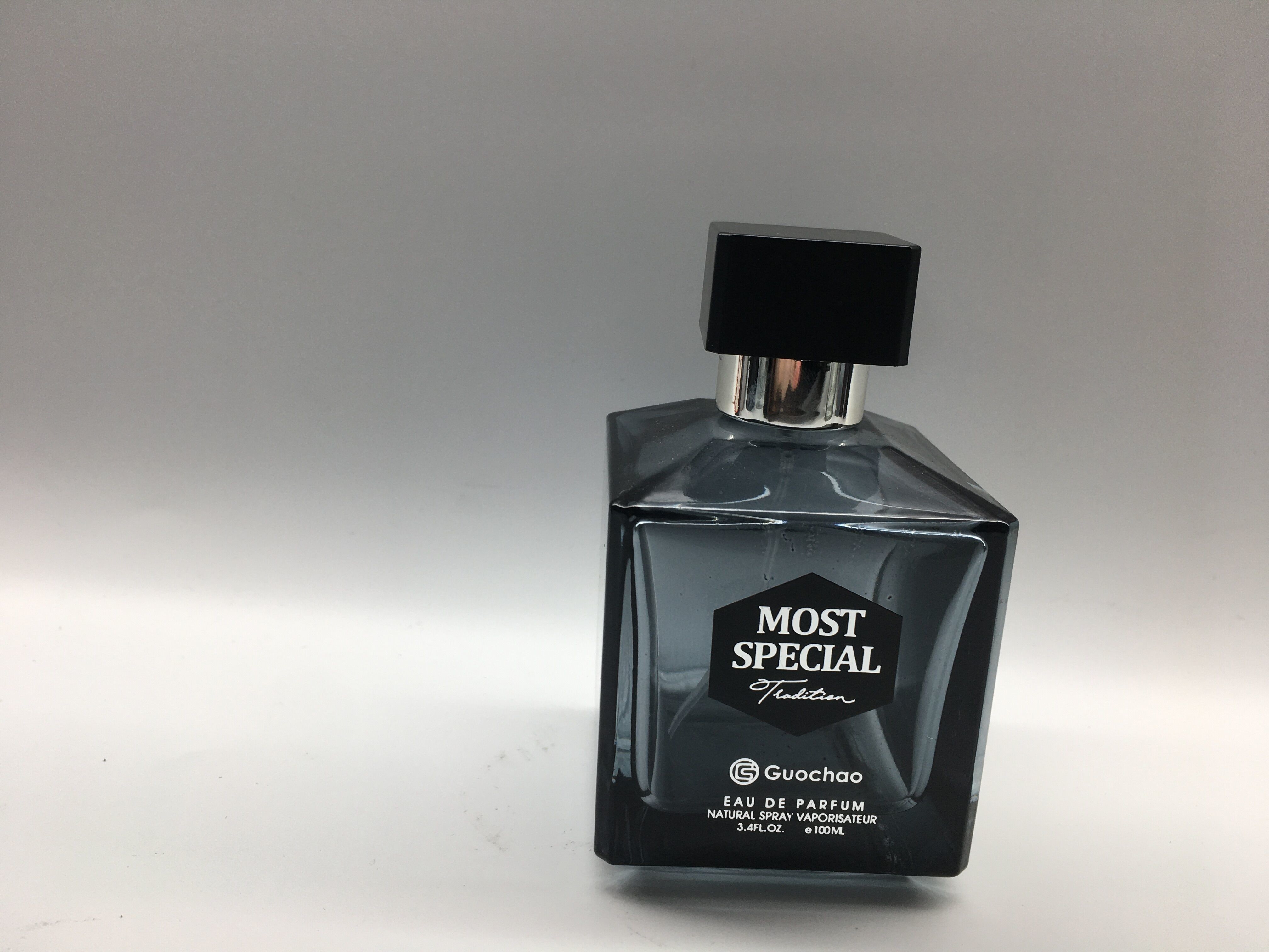 Electroplating UV Glass Perfume Bottle Square Cap 50ML Refillable