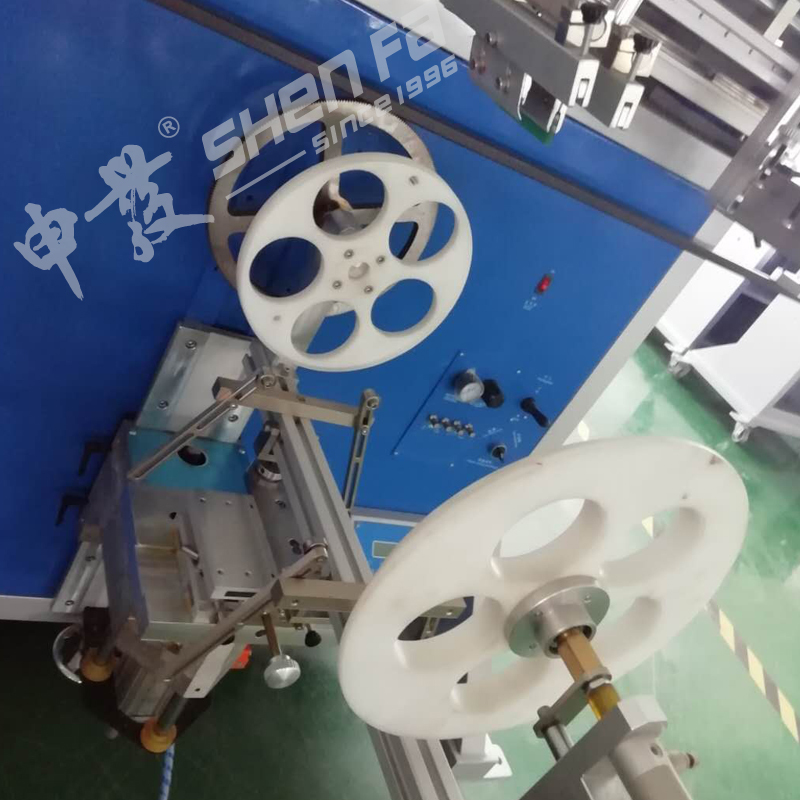 Semi-Automatic Screen Printing Machine with 220V Power and 1030x400mm Printing
