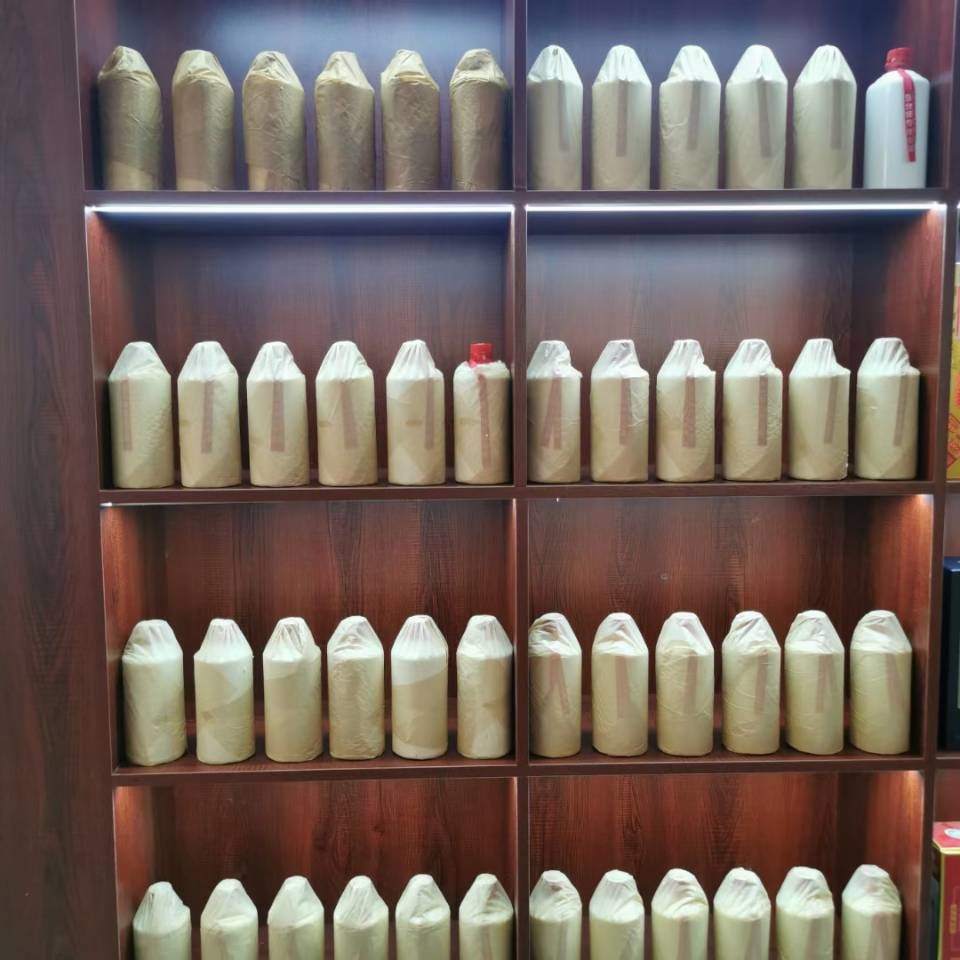 Maotai-flavor liquor - real 53 ℃ pure grain maotai-flavor liquor - each bottle is aged