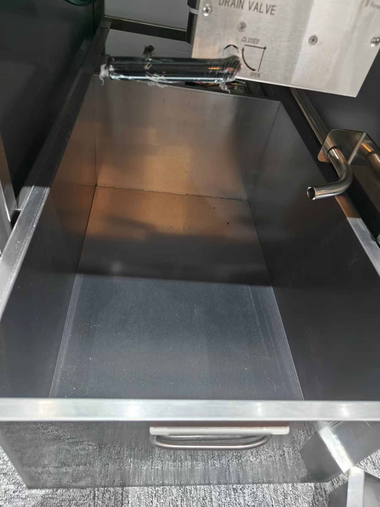 Electric Mechanical Panel 25L Without Oil Filtration Chicken Pressure Fryer