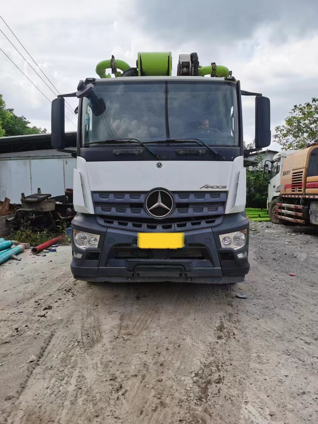 Diesel Semi-Dry Shotcrete Type 2020 ZOOMLION 56M Truck-Mounted Pump Hydraulics for Unmatched Efficiency