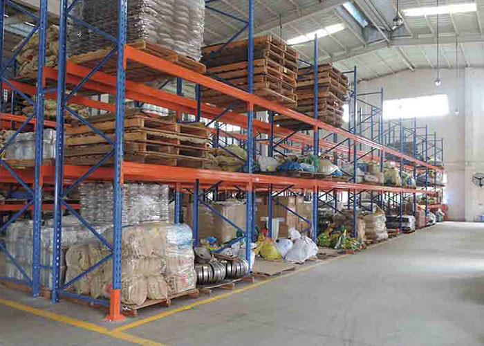 Multi Level Industrial Steel Storage Racks , Custom Size Metal Racking Systems