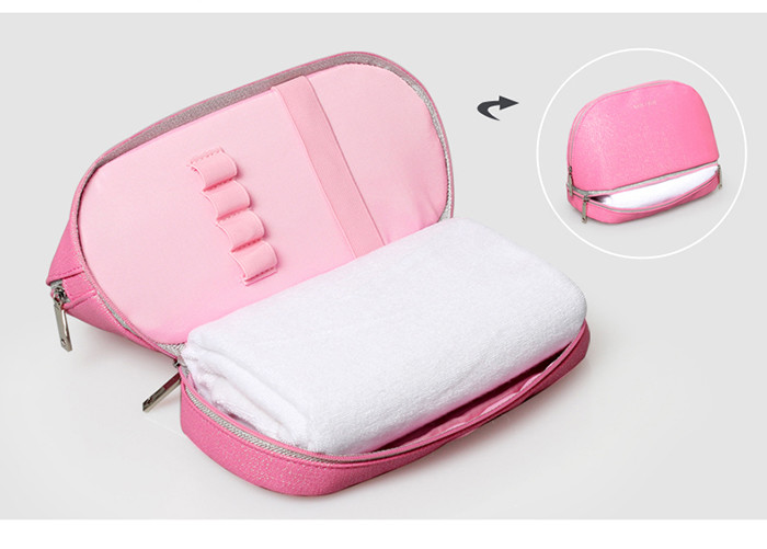Shell Shaped Makeup Toiletry Travel Bags / Travel Makeup Pouch Easy Carry