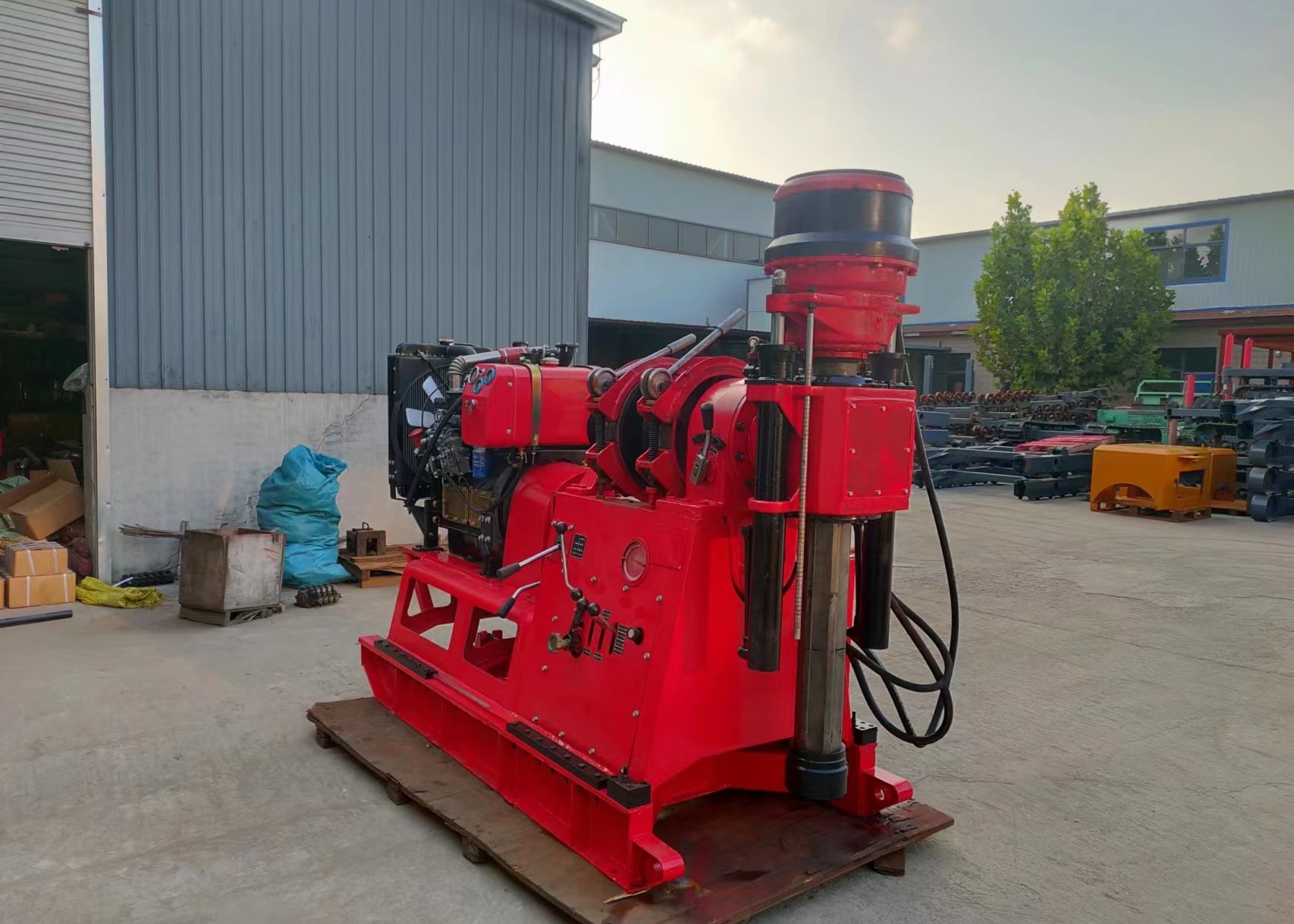 600 Kg Core Drill Rig Barrel Drilling For Depths Up To 400 Meters Capacity
