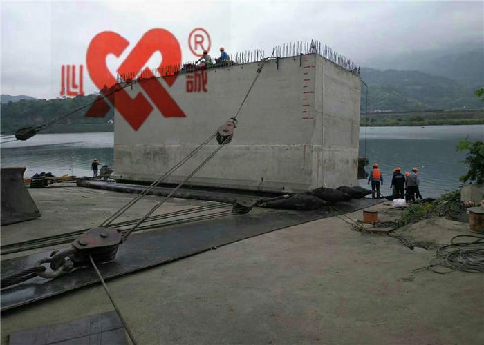 Marine Salvage Floating Pontoon Pneumatic Rubber Airbag For Lifting