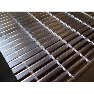 Swage Locked Grating With Rectangular T Or I Bar Types