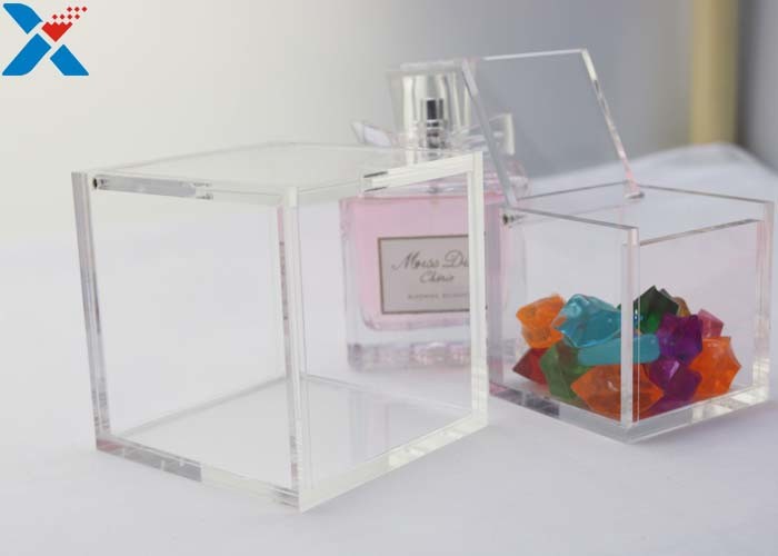 Wedding Candy Acrylic Packaging Box Mini 2 Inch Clear Acrylic Cube Box With Lid