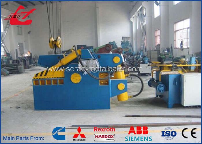Button Control Hydraulic Alligator Shear For Steel Pipes , Metal Waste Shearing Equipment