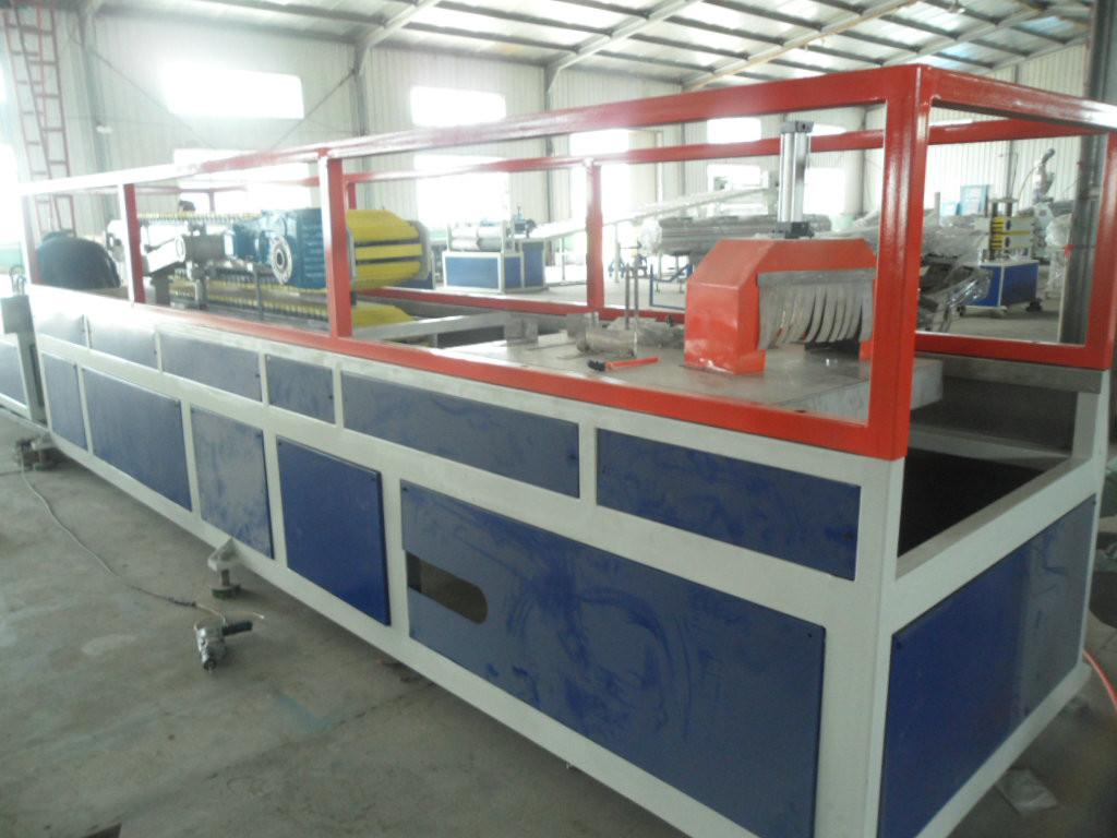 High Efficient WPC Profile Production Line PVC Profile Extrusion Machine / Wood Plastic Profile Production Line