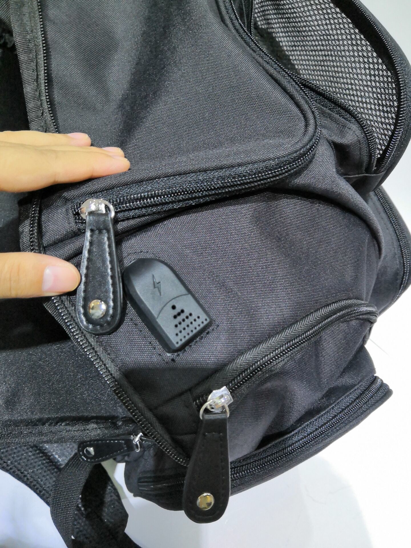 600D Nylon Backpack Diaper Bag / Travel Nappy Bag With USB Case Table And Charge Wires