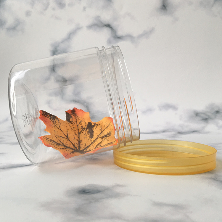 Customized Plastic Containers with Clear or Aluminum Lid and Foil Cap Seal