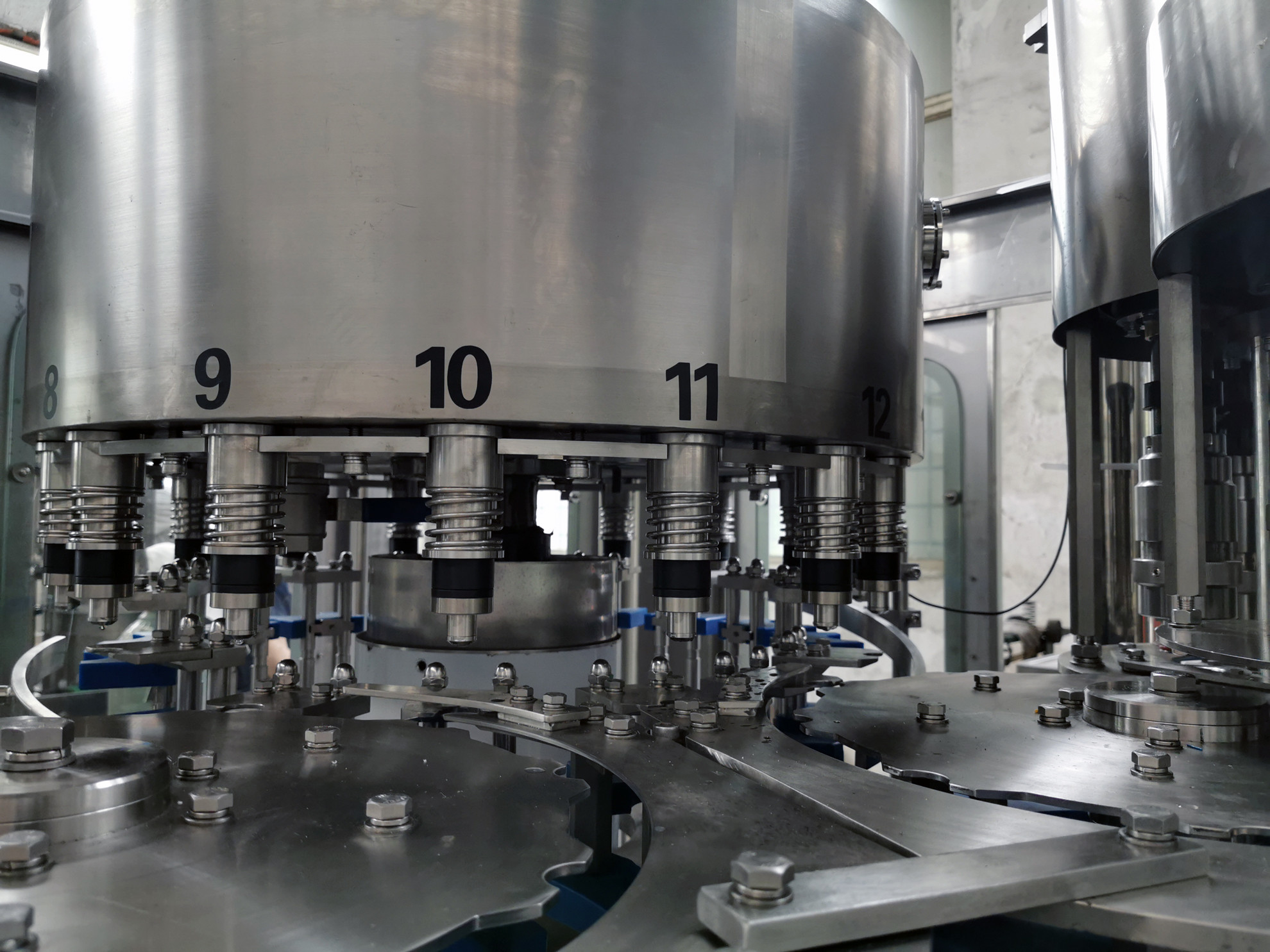 PET Bottle Edible Oil Filling Machine For Bottled Food Oil Production , Long Life