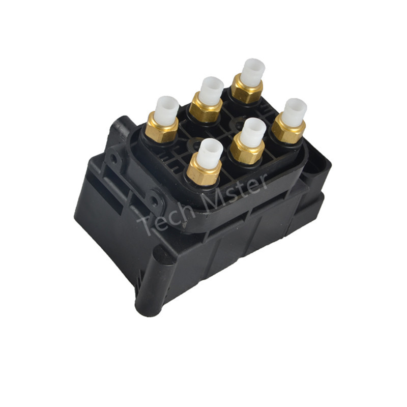 Pneumatic Suspension Valve Assembly 95835890102 95835890300 7L0698014 for Q7 Touareg Cayenne Panamera XC90 Hyundai Kia