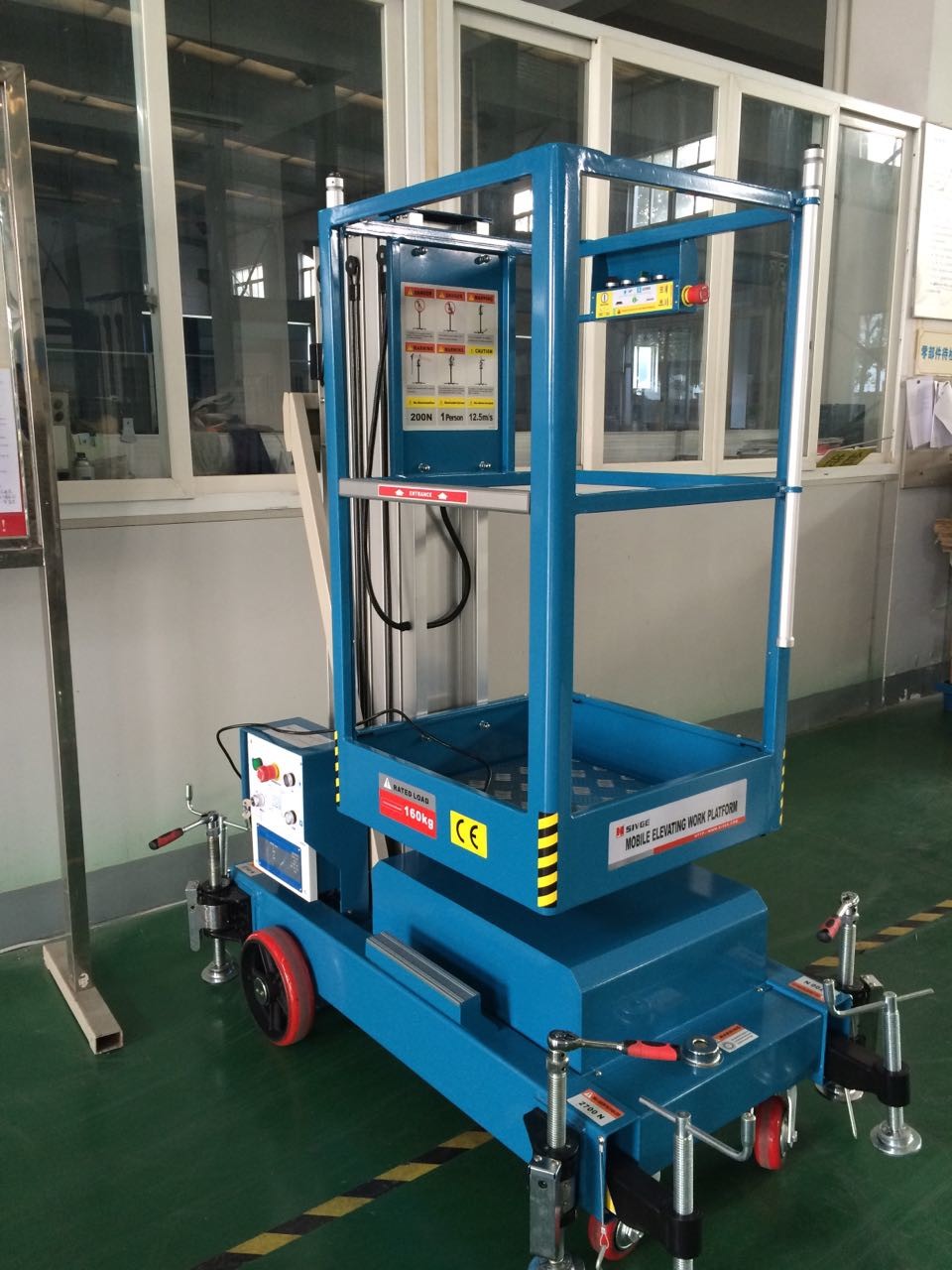 Office Buildings Personnel Lift Platform , 160kg Rated Load Electric Ladder Lift