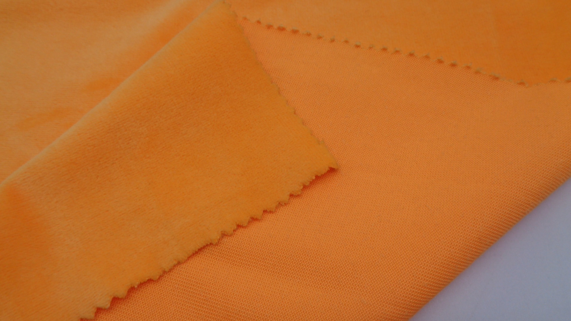 100% Polyester Bonded Fabric Short Plush 205 Gsm Windproof