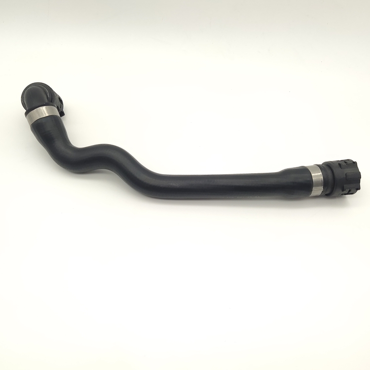 SQCS Automotive Parts for Replacing Your Car's Water Pipe on Mercedes-Benz W205