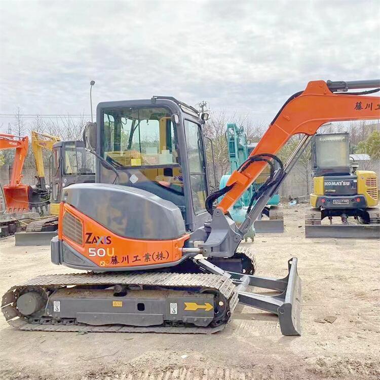 Used Japan Hitachi ZX50 Mini Excavator in with Original Hydraulic Pump in 2021