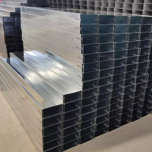 Galvanized Medium Duty Load Capacity Trough Cable Trays CE Certified
