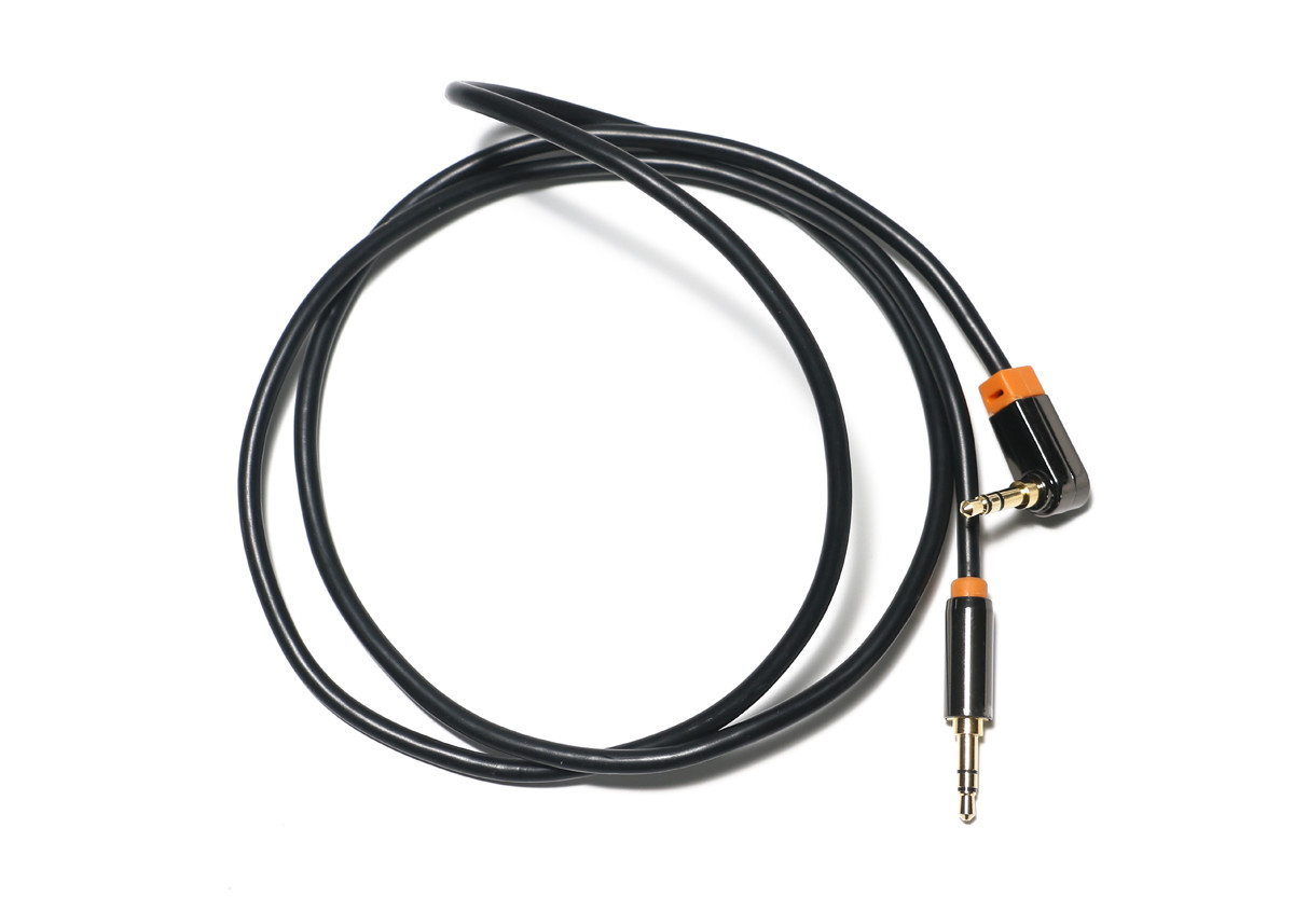Black 0.92 Meters Optical Digital Audio Cable , 3.5mm Metal PVC Car Speaker Cable