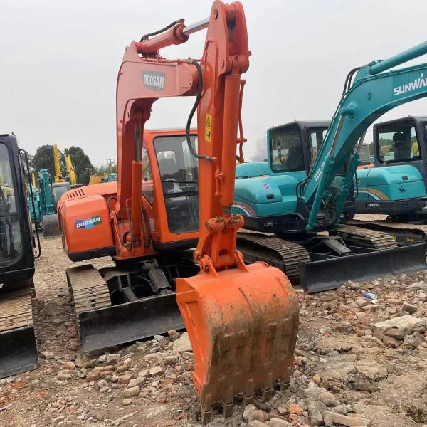 used carwler excavator/ best quality used doosan75 Korea origin used mini digger