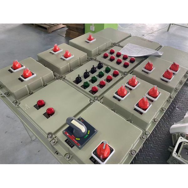 Quality 220V/380V Starter Pump Explosion Proof Power Distribution Panel Explosion Proof Panelboard for sale