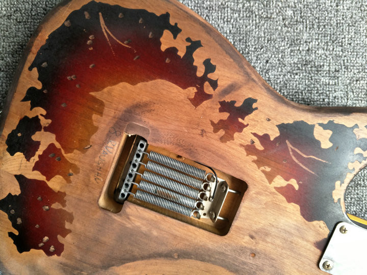 High Quality The new handmade remains ST SRV electric guitar,Do old electric guitar,Real photo,Free shipping