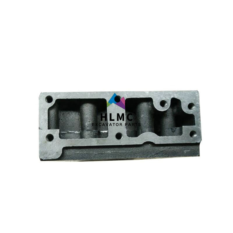 Diesel Engine Parts 4BD1 Complete Cylinder Head ISUZU 8-97144-821-1