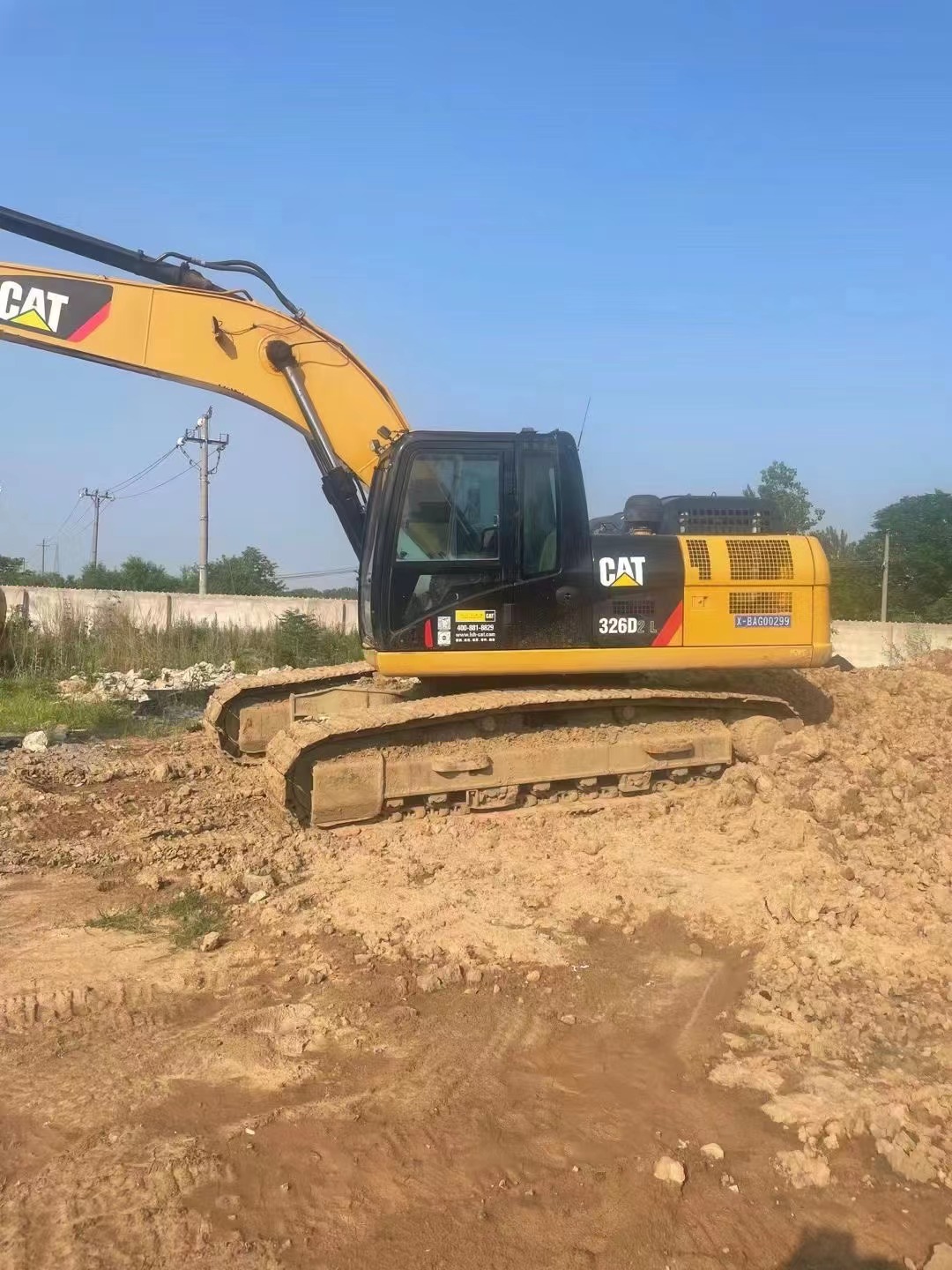 Original CAT 326d Excavator With 0-2000 Working Hours And Original Hydraulic Valve