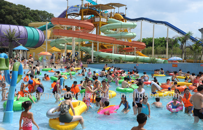 Large Holiday Waterpark Project , Indoor Amazing Funny Water Park / Customized water slide