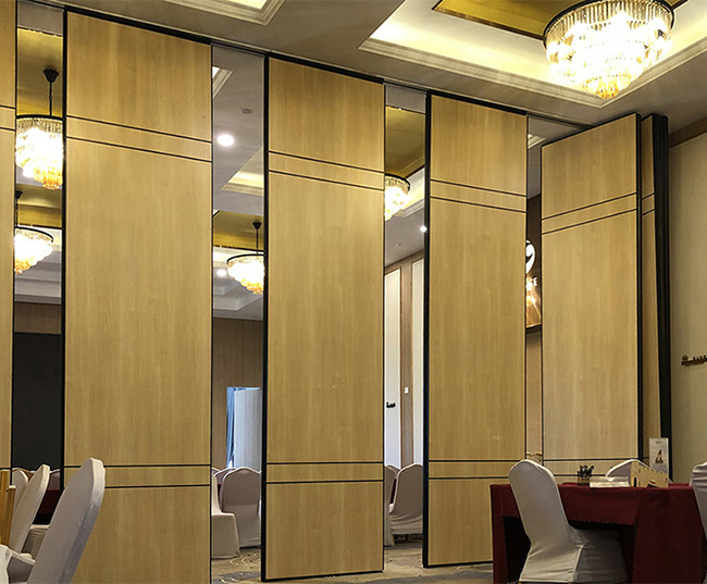 Acoustic Folding Wooden Partition Wall Collapsible Sliding Room Dividers