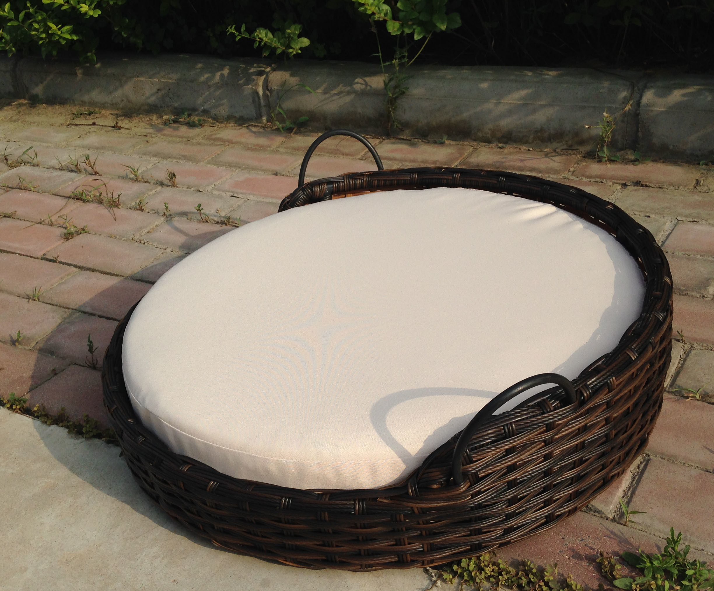 Swing Rattan Hanging Pet Bed PP Natural Woven Wicker Dog Cat Animal Sleeping House Baskets Outdoor Indoor